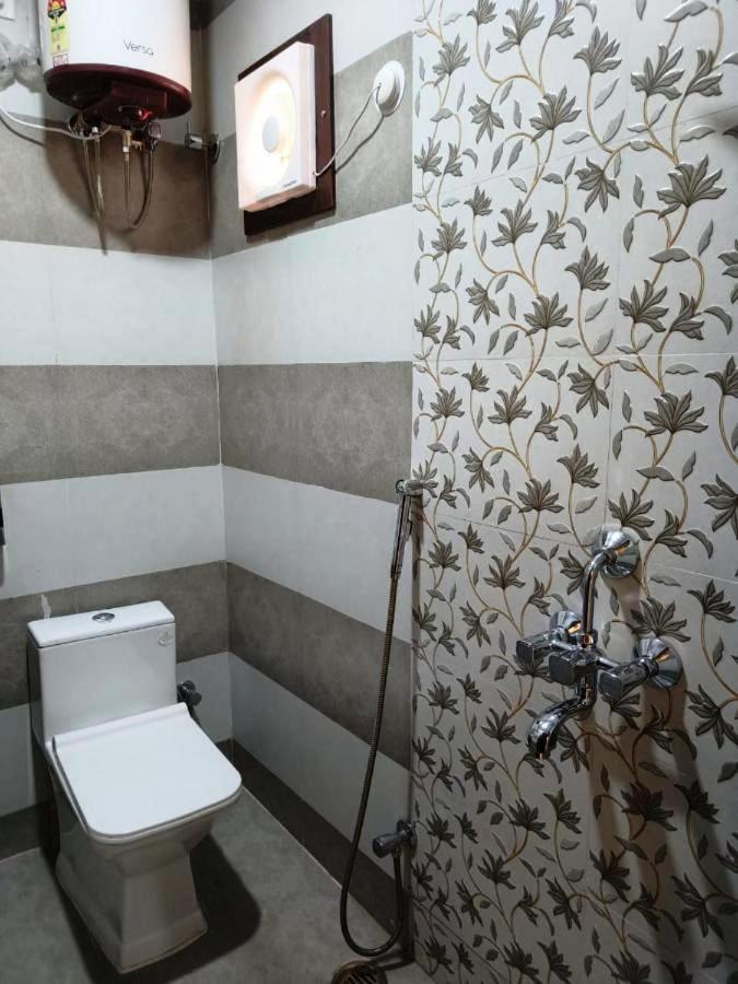 Kashi Darshan Hotel